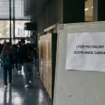 Lycée Carriat à Bourg-en-Bresse, entrée d’un lycée polyvalent